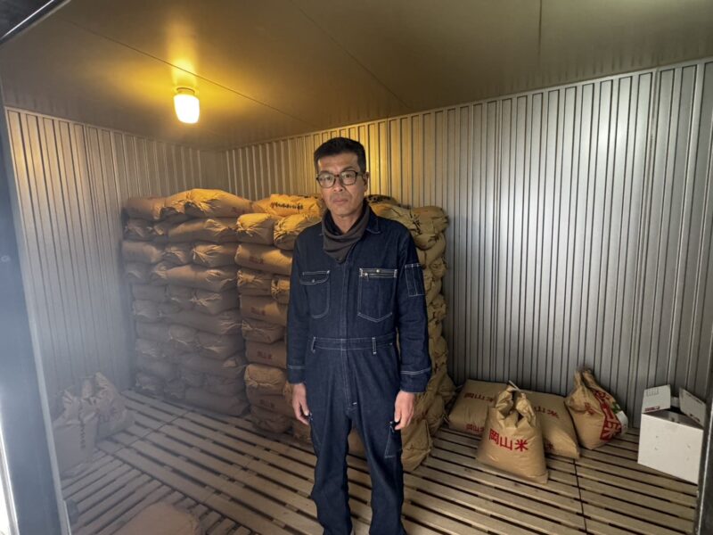 片岡農産の米倉庫